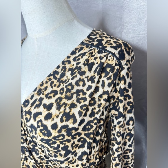Zara Women’s Leopard Print Long Sleeve Mini Dress in Brown Sz XS - Picture 4 of 13